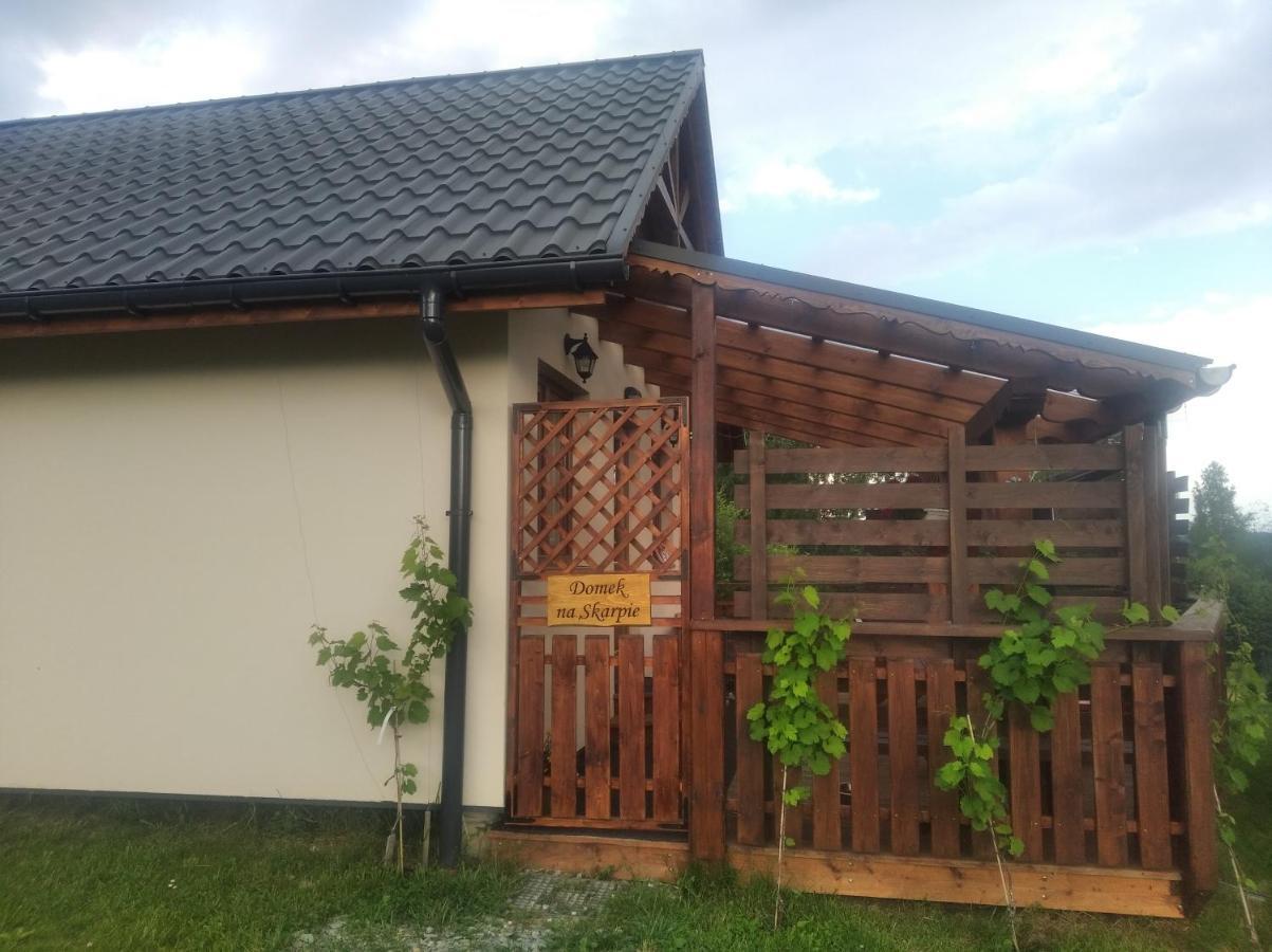 Domek Na Skarpie Zubrzyca Dolna Exterior foto